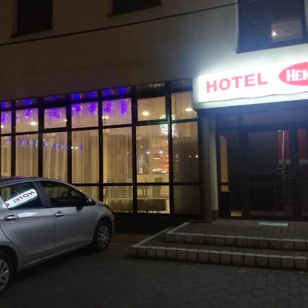 Hotel Hensch Łódź Exteriör bild