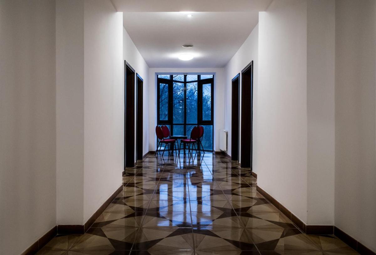 Hotel Hensch Łódź Exteriör bild